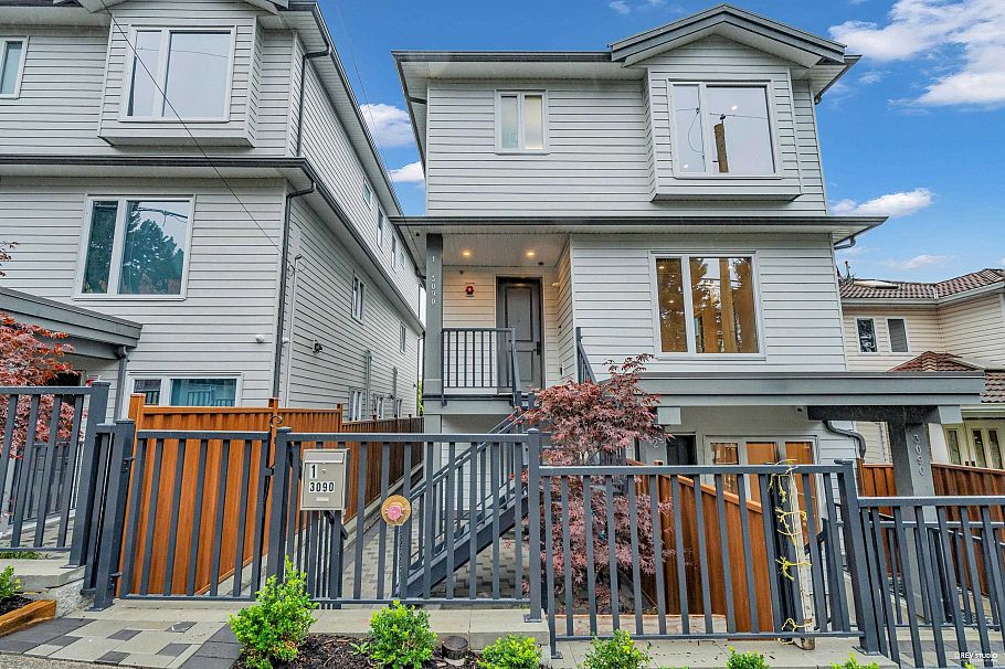 1 3090 Vanness Avenue Vancouver, BC - 22