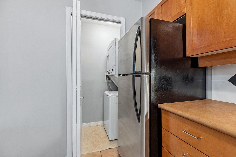 10X 2555 W 4TH AVENUE, Vancouver BC V6K 1P5 Vancouver, BC - 13