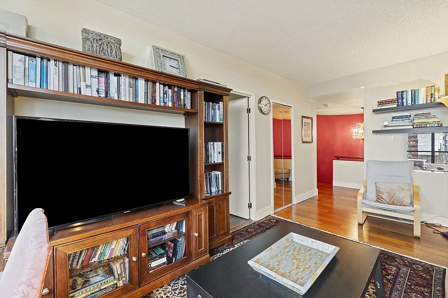 1904 738 Boughton Street Vancouver, BC - 32