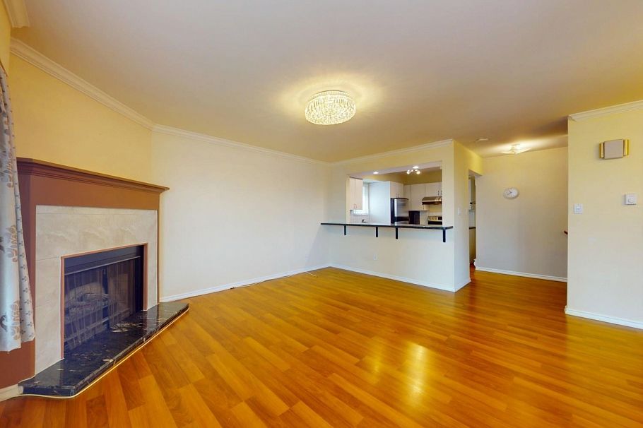 2395 Oak Street Vancouver, BC - 6