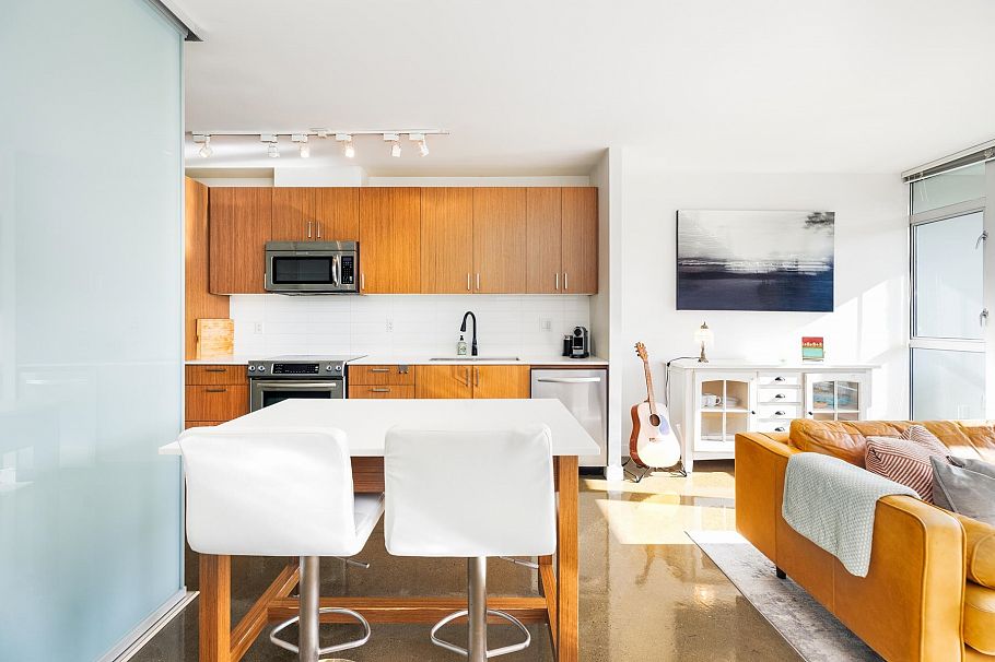 318 221 Union Street Vancouver, BC - 6