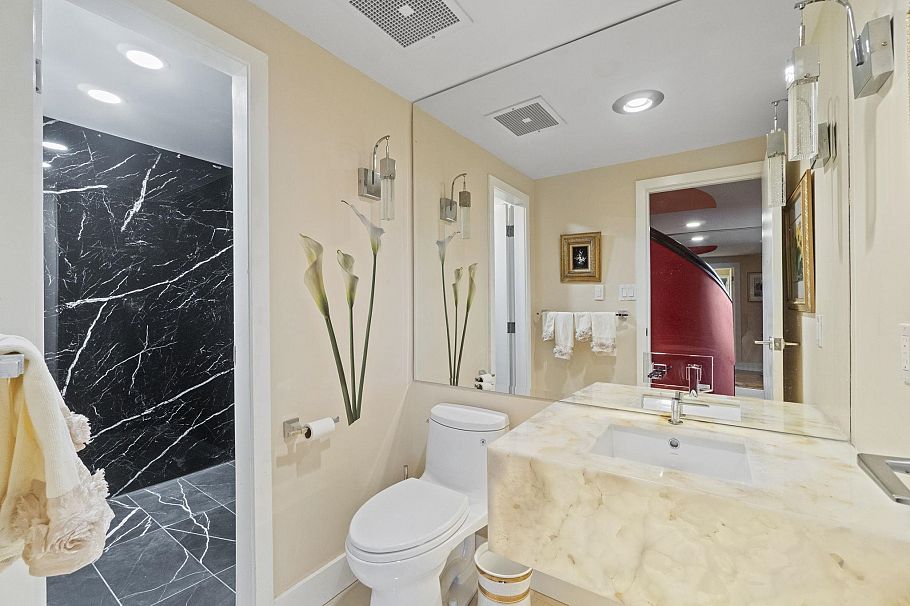 1904 738 Boughton Street Vancouver, BC - 16