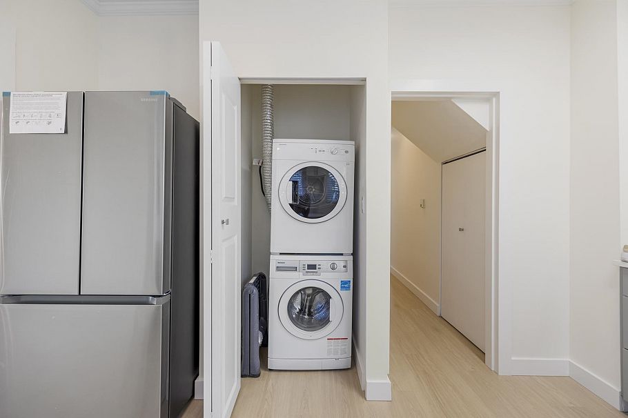 2229 Oxford Street Vancouver, BC - 20