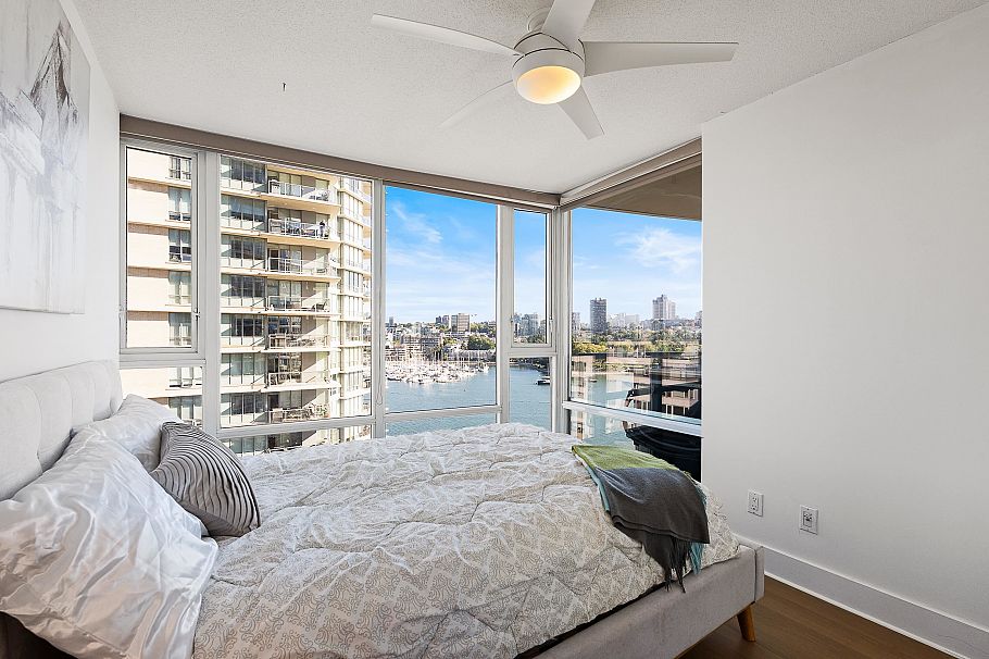 1202 1383 Marinaside Crescent Vancouver, BC - 15