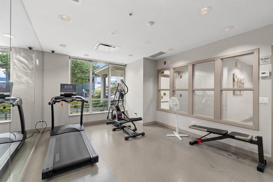 307 1808 W 3rd Avenue Vancouver, BC - 28