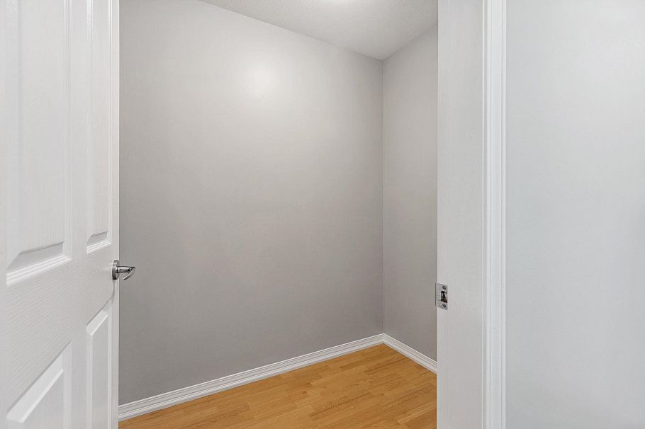 10X 2555 W 4TH AVENUE, Vancouver BC V6K 1P5 Vancouver, BC - 20