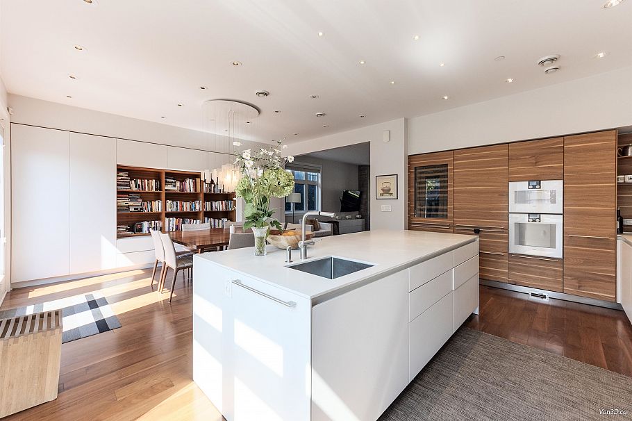 4698 W 11th Avenue Vancouver, BC - 15