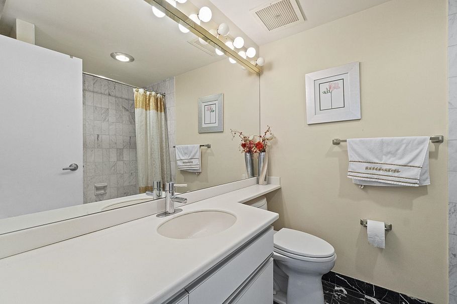 1904 738 Boughton Street Vancouver, BC - 29