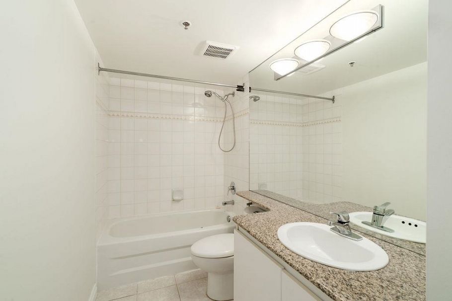 1704 1189 Howe Street Vancouver, BC - 25