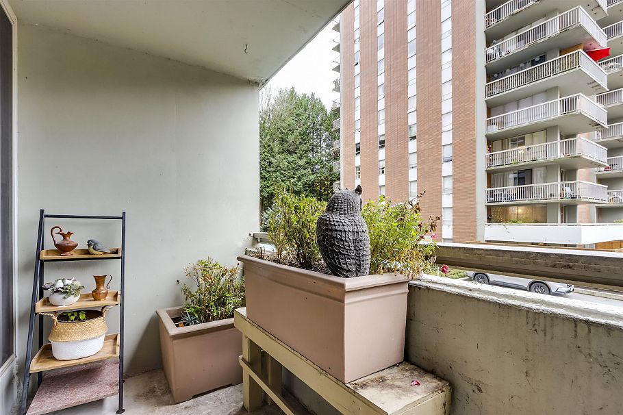 208 2016 Fullerton Avenue North Vancouver, BC - 18