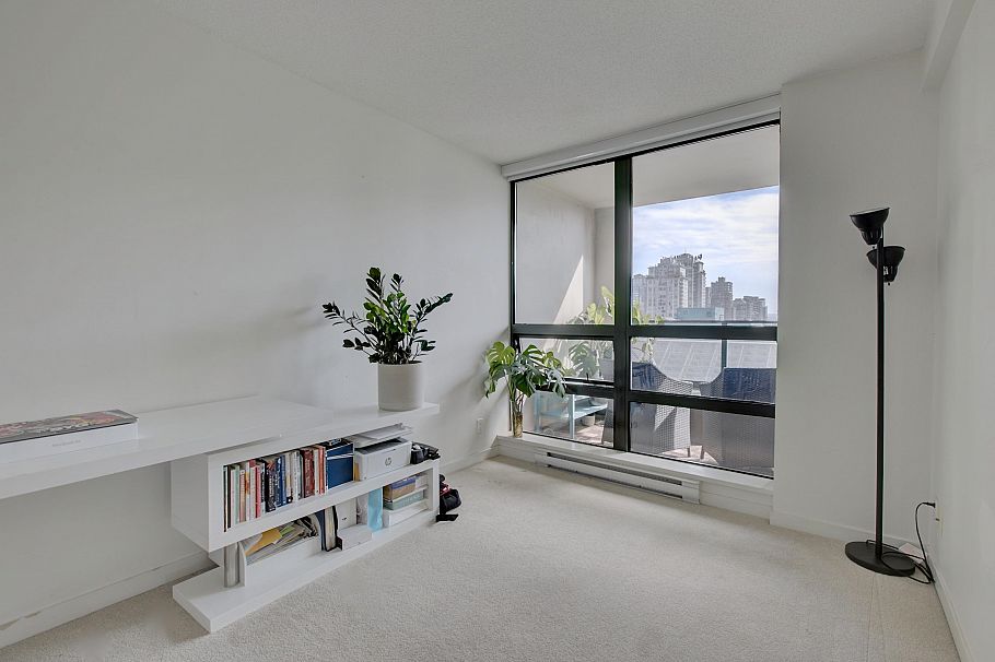 938 Smithe Street Vancouver, BC - 34