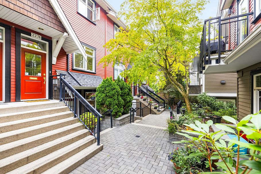 2276 St. George Street Vancouver, BC - 22