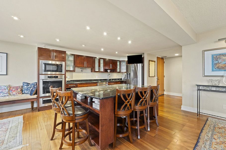1904 738 Boughton Street Vancouver, BC - 10