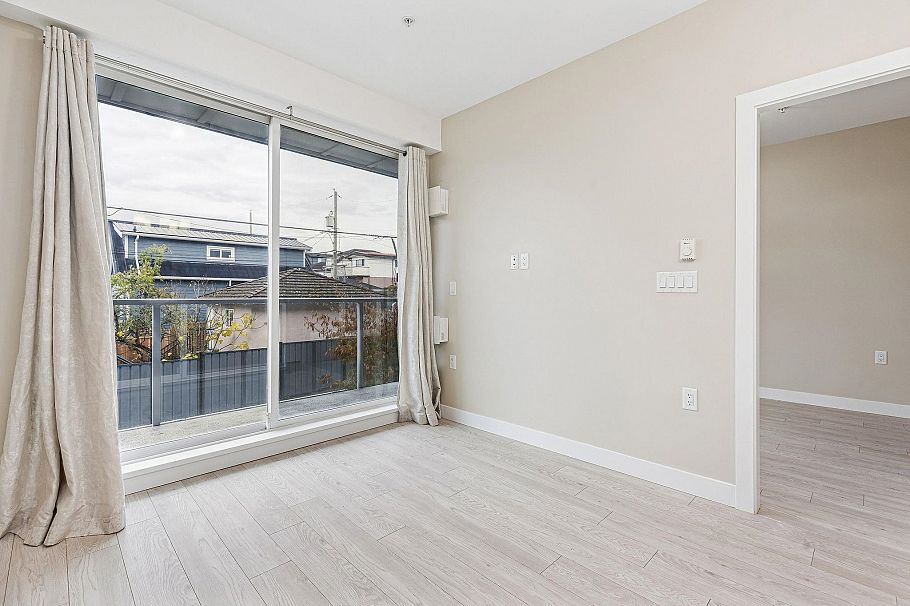 212 1838 Renfrew Street Vancouver, BC - 15