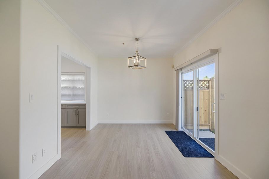 2229 Oxford Street Vancouver, BC - 10