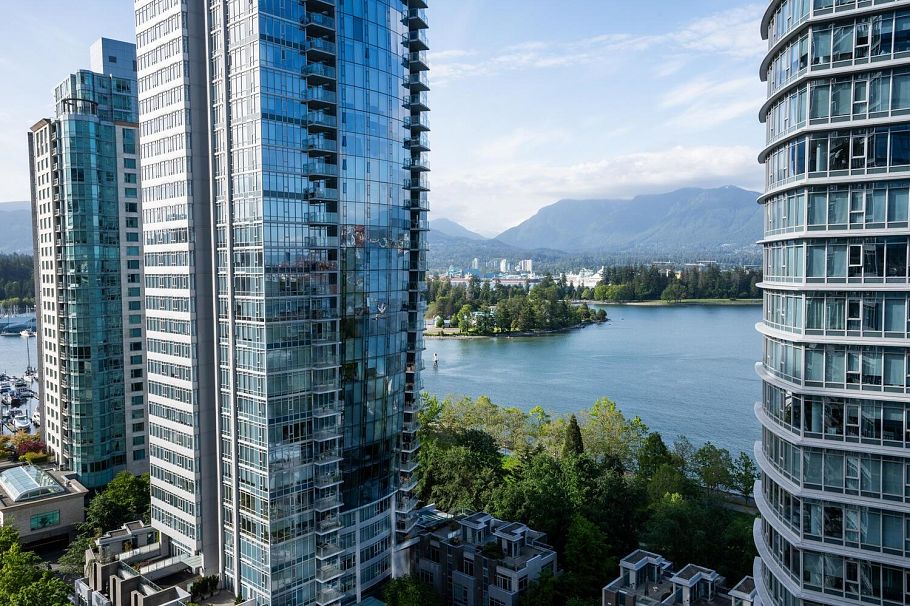 1702 1205 W Hastings Street Vancouver, BC - 33