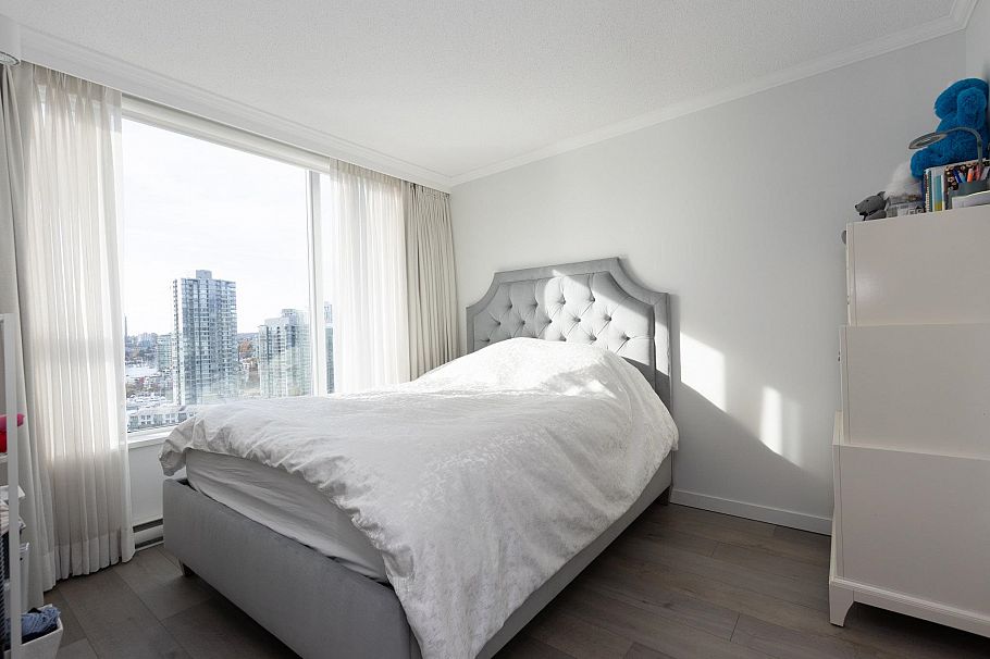 2605 33 SMITHE STREET, Vancouver BC V6B 0B5 Vancouver, BC - 6