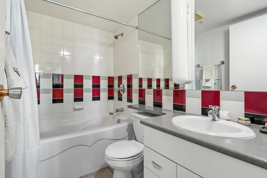 2007 501 Pacific Street Vancouver, BC - 12