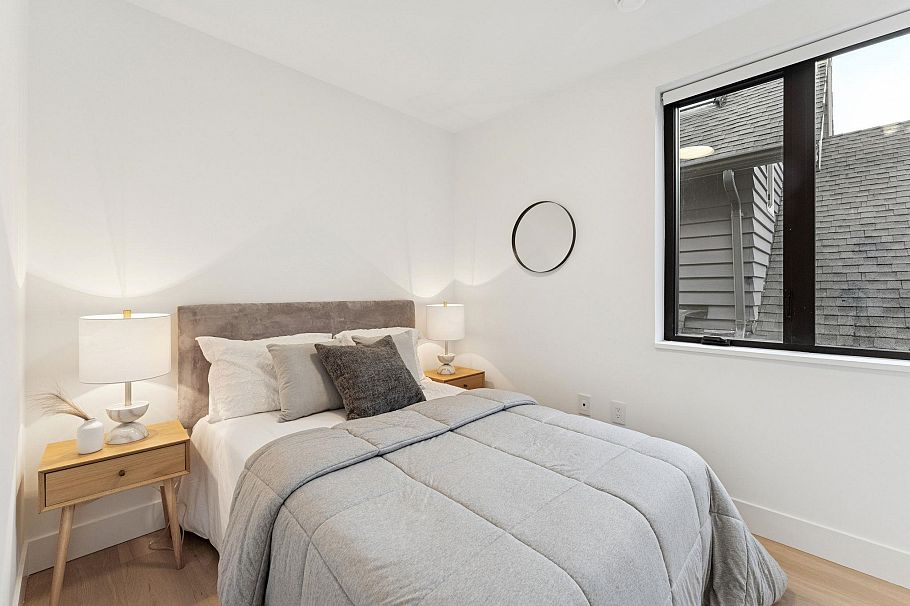 1 3036 W 14th Avenue Vancouver, BC - 14