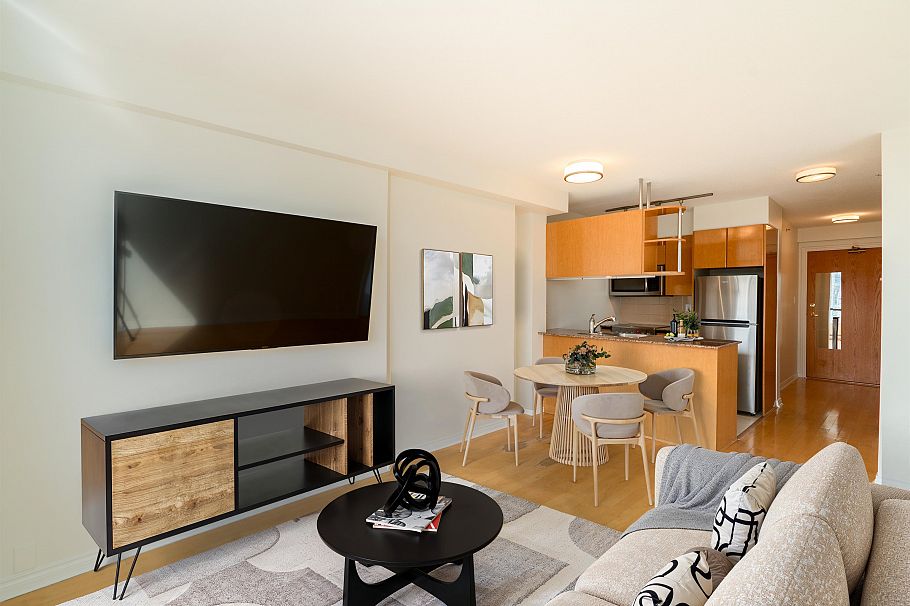 1704 1189 Howe Street Vancouver, BC - 5