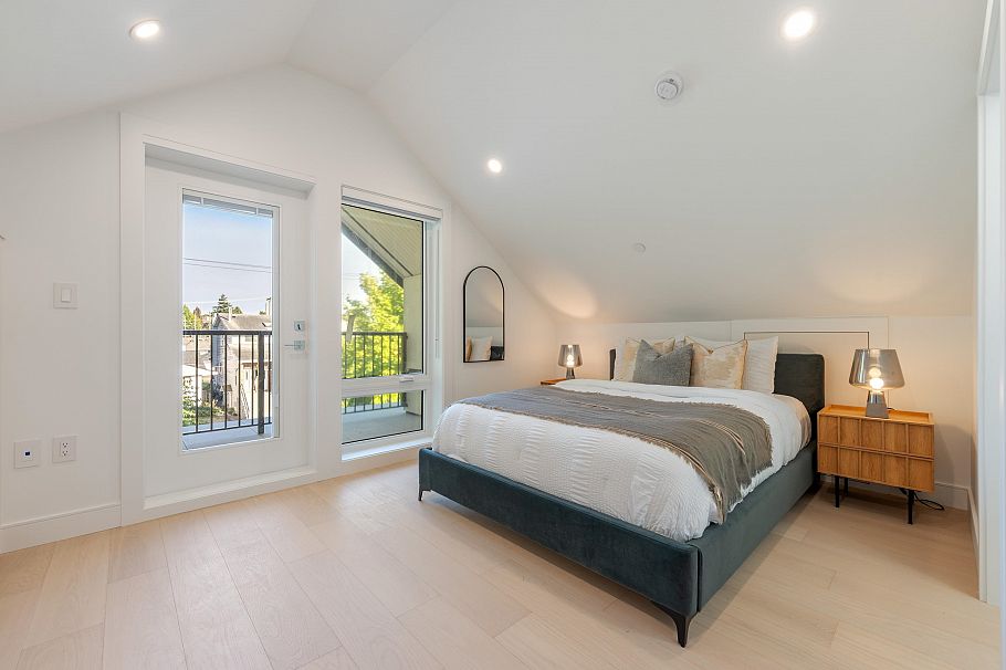 1 6933 Prince Edward Street Vancouver, BC - 28