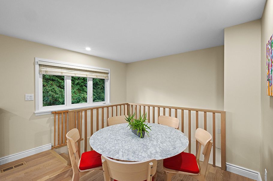 3440 Bluebonnet Road North Vancouver, BC - 26