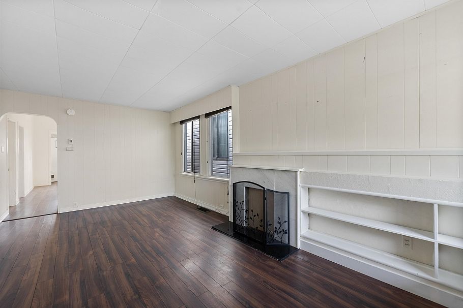 1732 E 3rd Avenue Vancouver, BC - 18