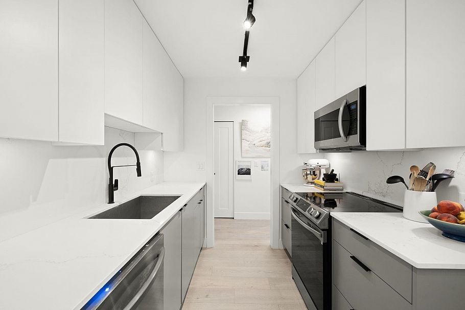 302 2366 Wall Street Vancouver, BC - 15