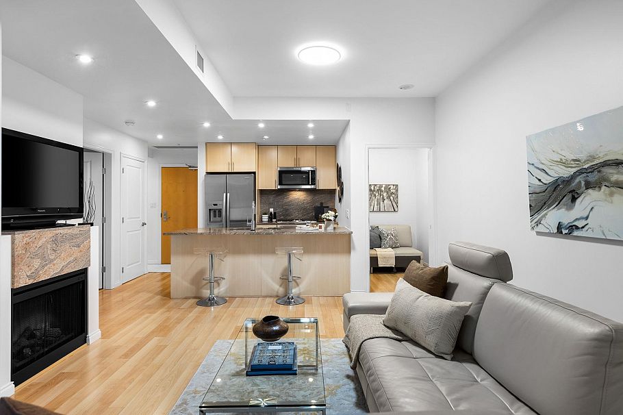 807 1211 Melville Street Vancouver, BC - 6