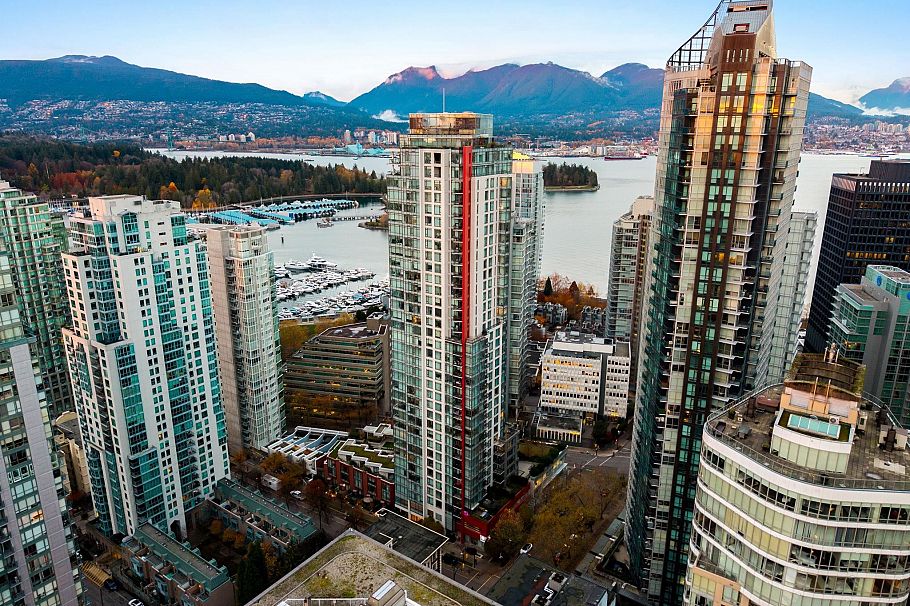 807 1211 Melville Street Vancouver, BC - 33