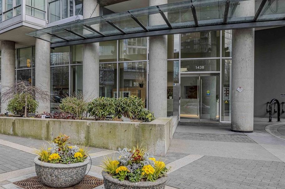 2306 1438 Richards Street Vancouver, BC - 2