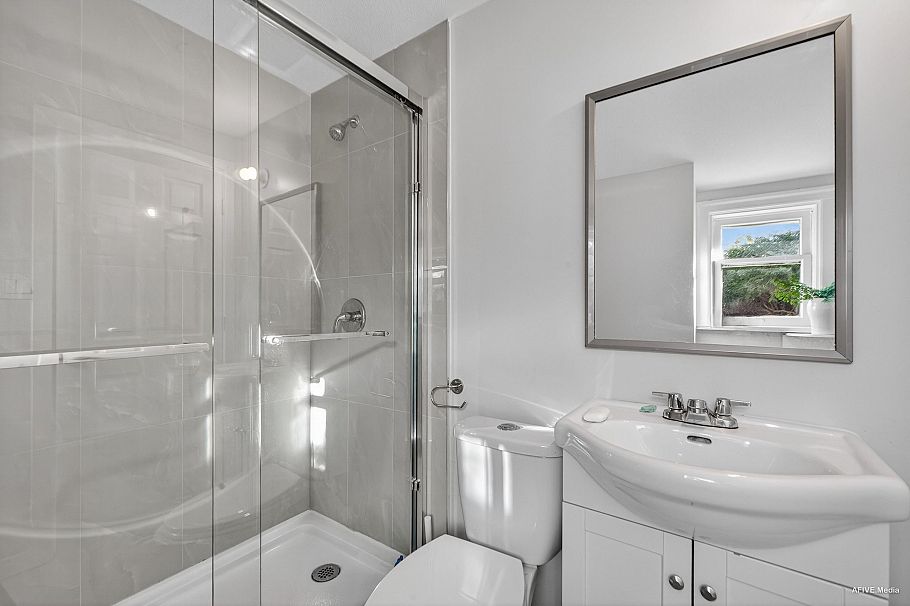 7561 Angus Drive Vancouver, BC - 21