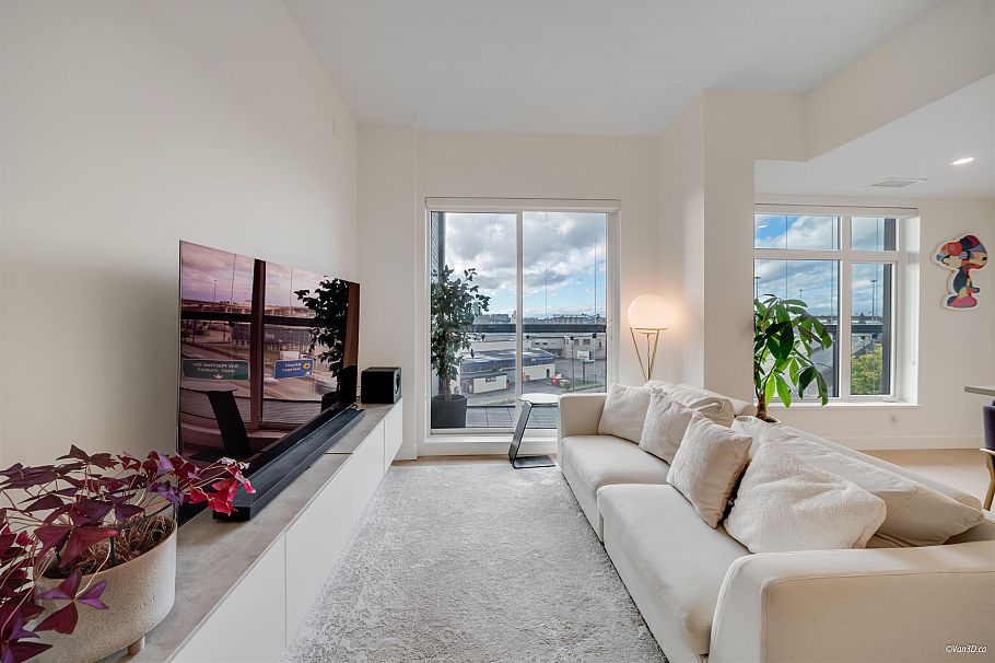 401 8888 Osler Street Vancouver, BC - 8