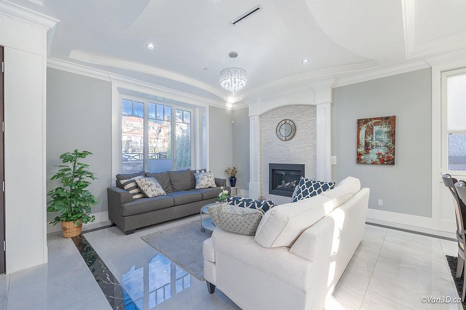 146 W 40th Avenue Vancouver, BC - 3