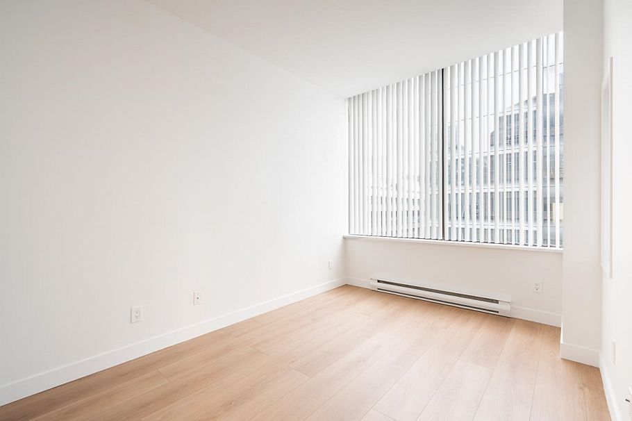 702 1010 Howe Street Vancouver, BC - 12