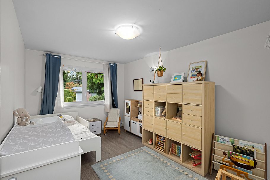 3440 Bluebonnet Road North Vancouver, BC - 33