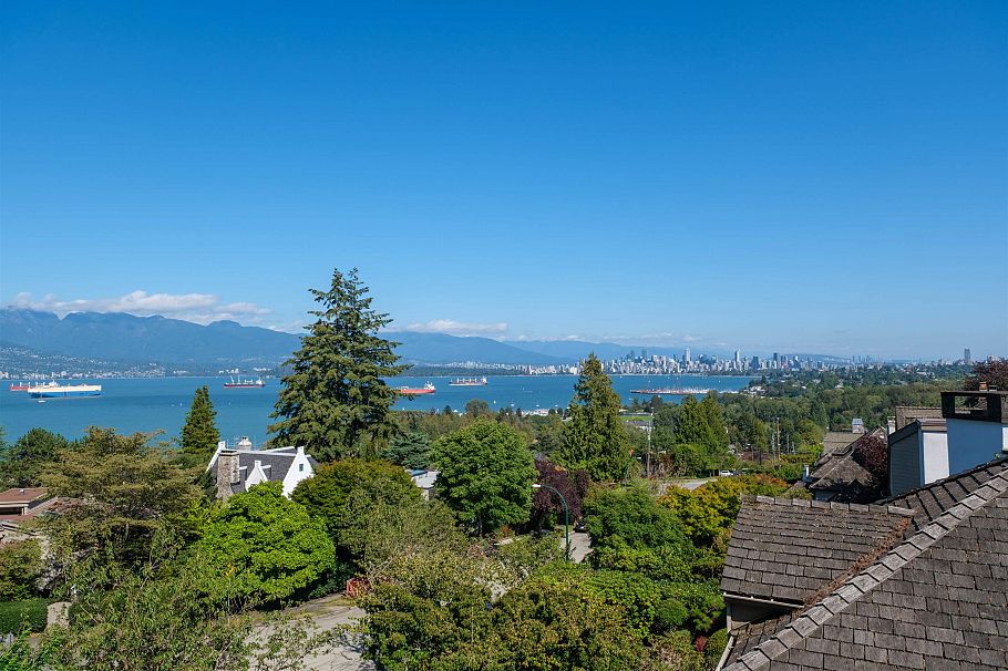 4650 W 2nd Avenue Vancouver, BC - 40