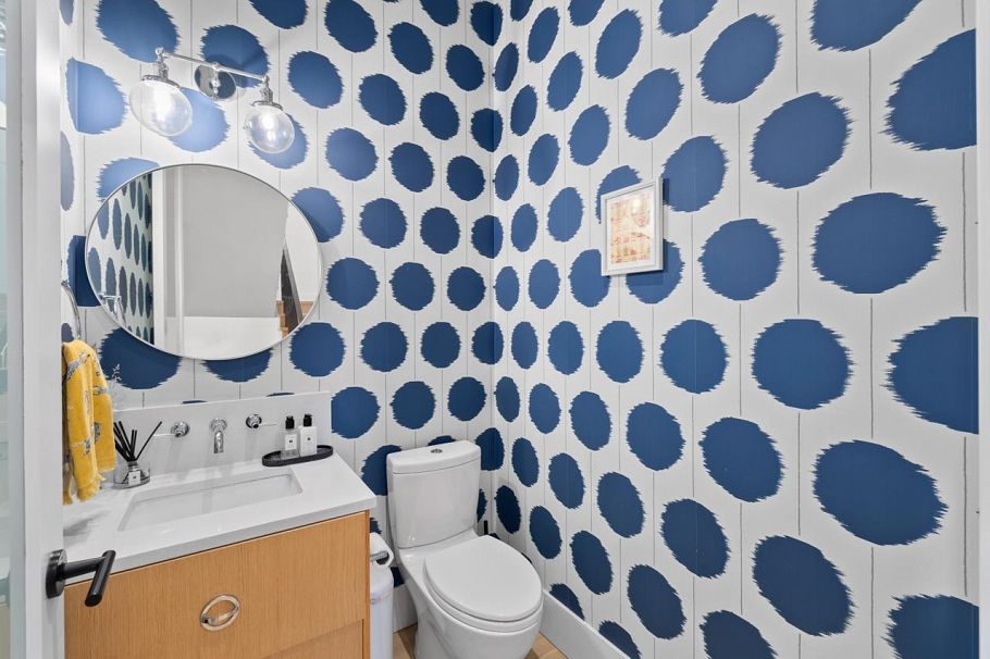 3363 W 15th Avenue Vancouver, BC - 18