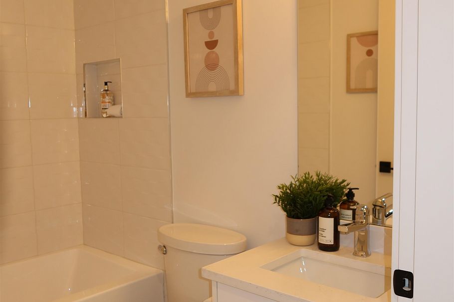 1924 William Street Vancouver, BC - 34