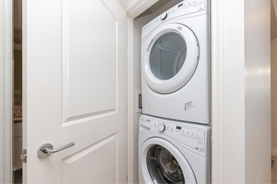 705 199 Victory Ship Way North Vancouver, BC - 6