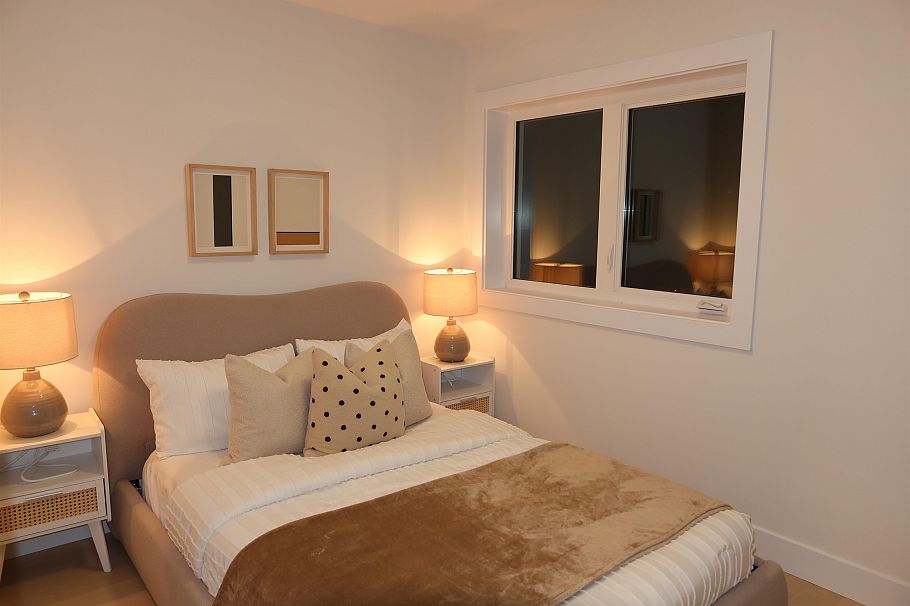 1924 William Street Vancouver, BC - 26