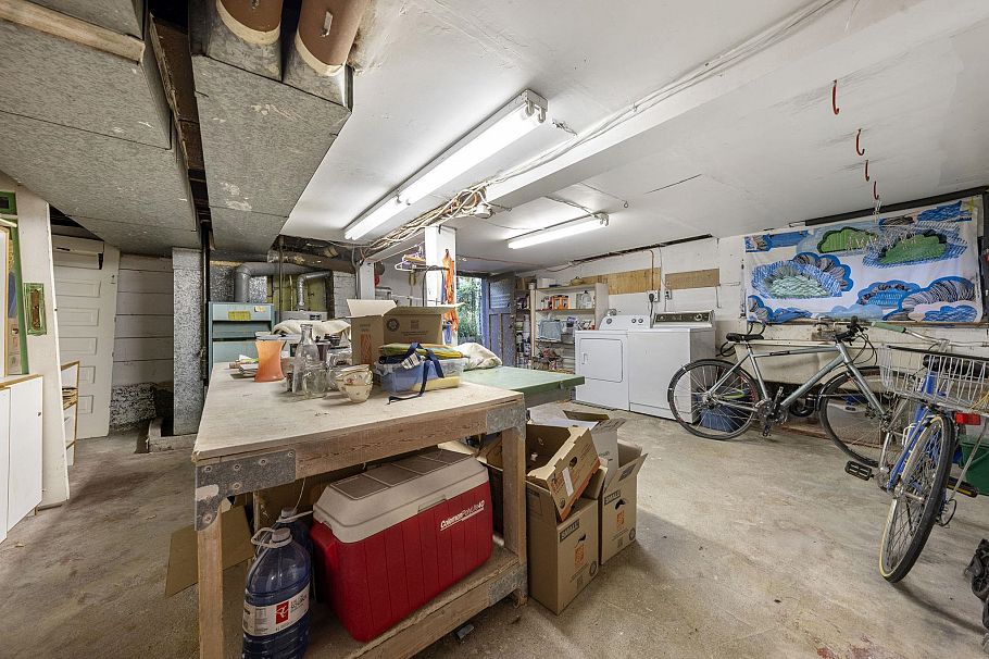 858 Union Street Vancouver, BC - 30