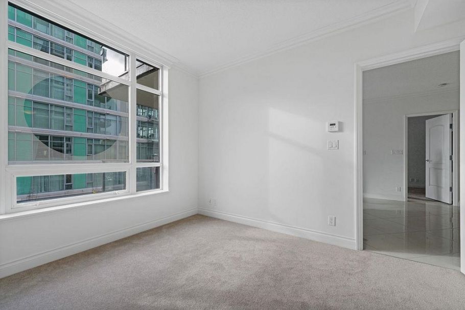 403 162 Victory Ship Way North Vancouver, BC - 20