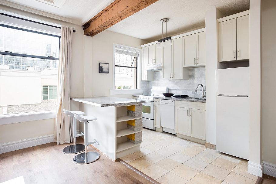 54 777 Burrard Street Vancouver, BC - 11