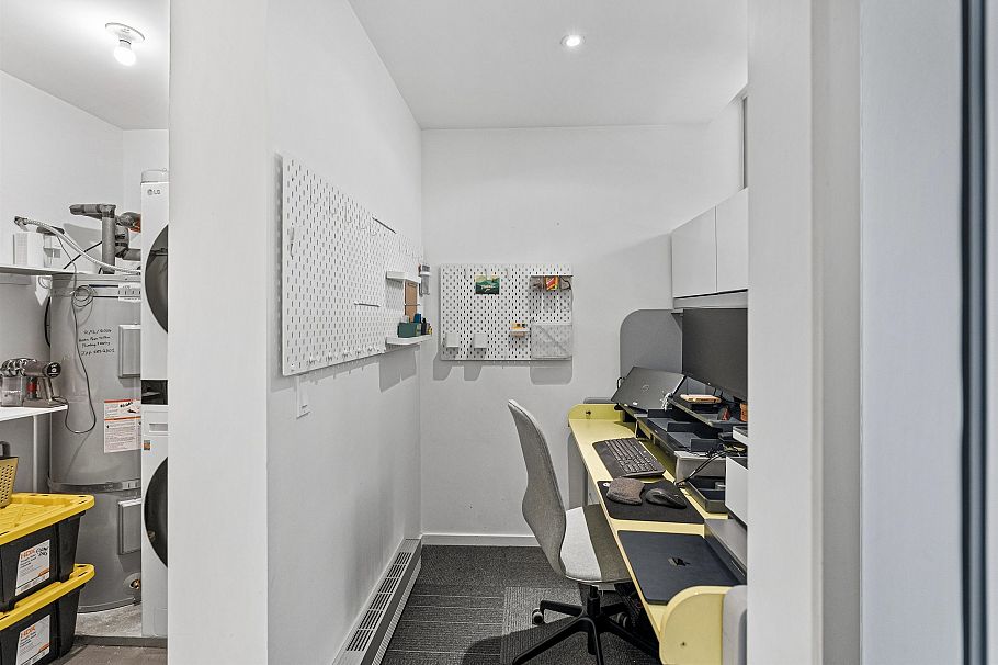 7 850 W 8th Avenue Vancouver, BC - 3