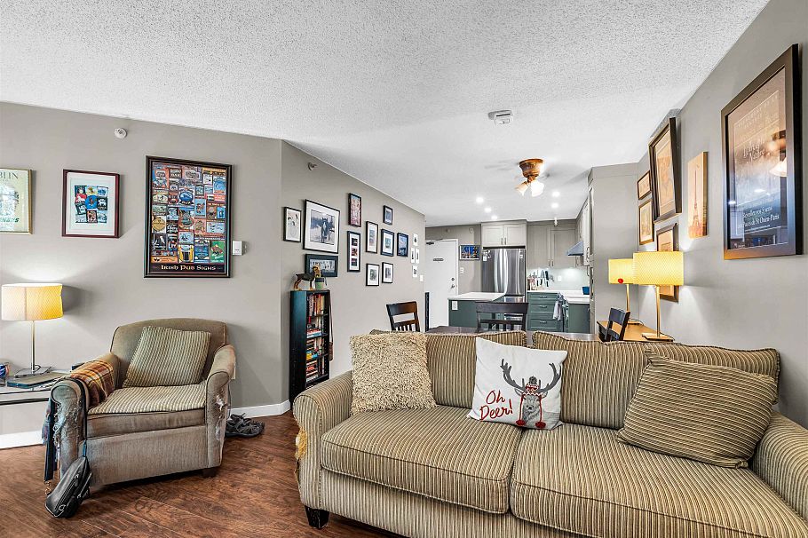 319 1500 Pendrell Street Vancouver, BC - 11