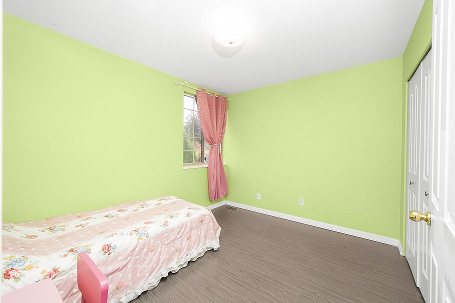 1931 Westview Drive North Vancouver, BC - 22