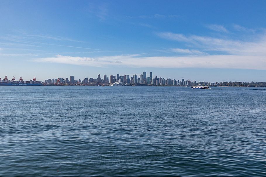 705 199 Victory Ship Way North Vancouver, BC - 20