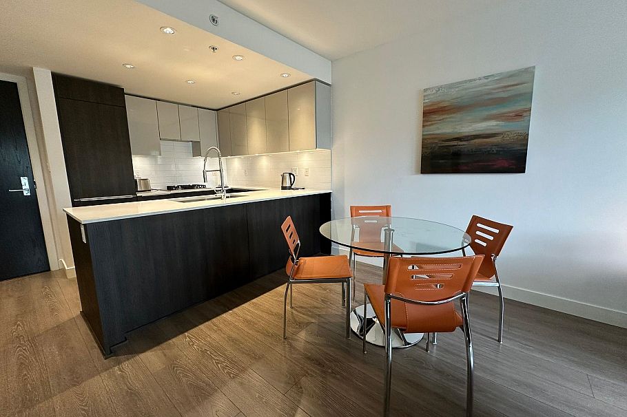 327 1588 E HASTINGS ST, Vancouver BC V5L 1S5 Vancouver, BC - 2