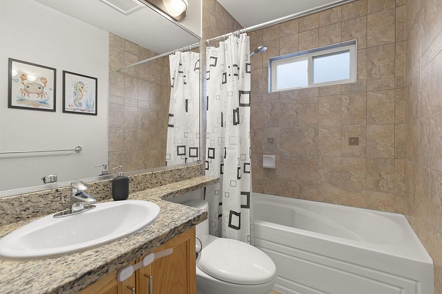 1676 Victoria Drive Vancouver, BC - 33